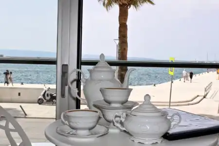Galeria Valeria Seaside Downtown - Mag Quaint & Elegant Boutiques - 198