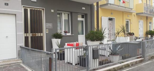 Camere e attico al mare - 43