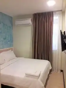 Pantai Inn - 40