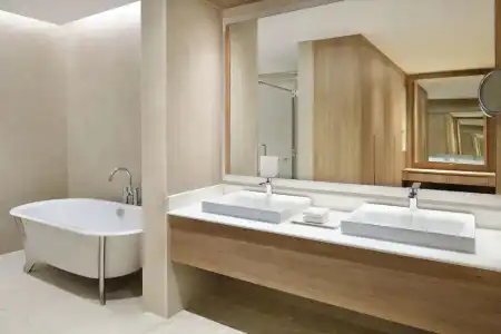 Element City Center - 10