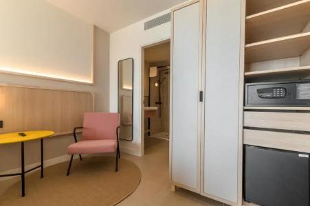 Akquaaa Boutique - 55