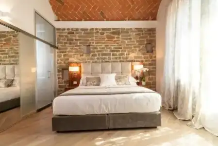 Donati Luxury Tower Suites - 169
