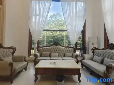 Tranquil Shores Holiday Apartments - 196