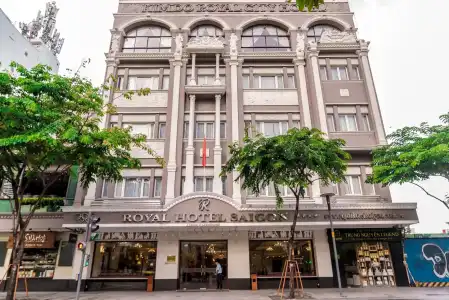 Royal Saigon - 22