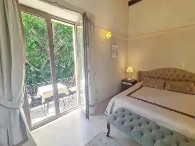 Sofia Boutique 9 - 97