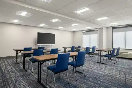 Holiday Inn Express Fayetteville – Fort Bragg by IHG - 28