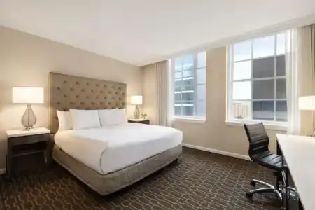 Hilton New Orleans/St. Charles Avenue - 64
