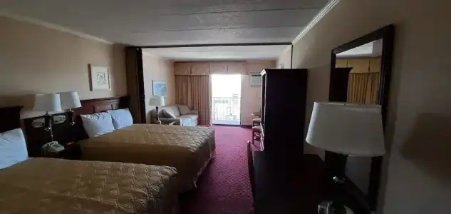 Sea Hawk Motel - 21