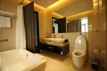 Aqueen Paya Lebar - 66