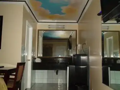 Kearney Motel - 14
