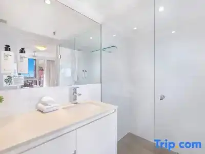 ULTIQA Beach Haven At Broadbeach - 209