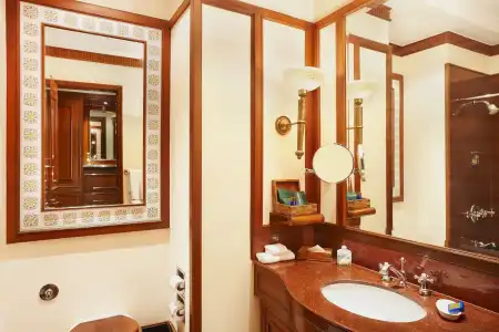 The Oberoi Grand Kolkata - 8
