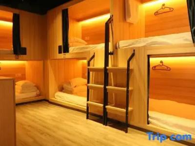 Desti Youth Park International Hostel - 23