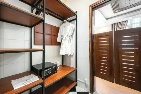 A25 - 44 Hang Bun - 37