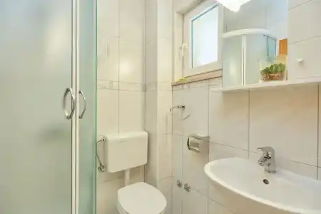 Apartments Zelic Tucepi - 108