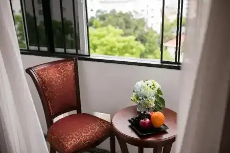 Vision Premier & Spa - 54