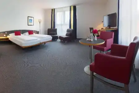 Plaza Inn Heidehof - 59