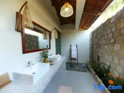 Thanh Kieu Beach Resort - 208