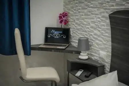 B&B Elegance - 65