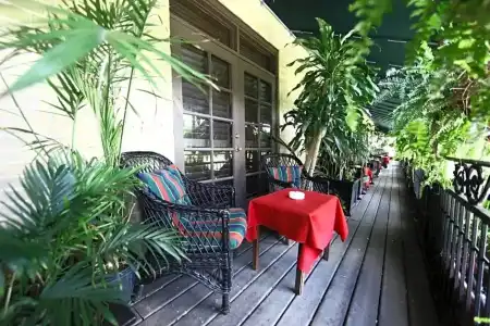 Park Plaza - 37