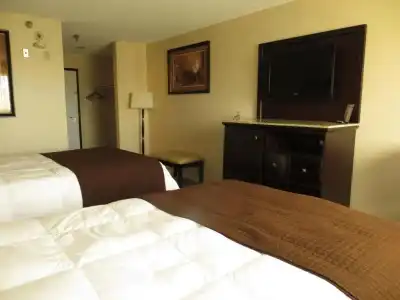 Super 8 Las Vegas Boulder Highway - 38