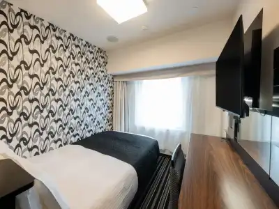 LiVEMAX Tokyo Shiomi Ekimae - 6