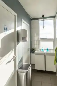 Vibrant Iceland Hostel - 6