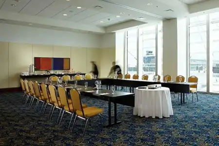 Montreal Airport Marriott In-Terminal - 14