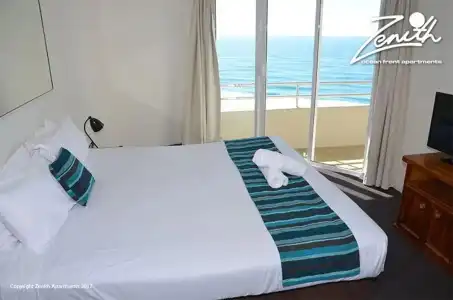 Zenith Ocean Front Apartments - 43