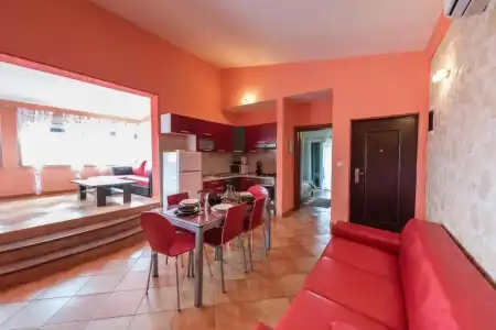 Apartments Karen - 106