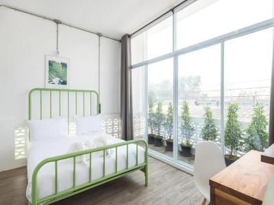 Memmoth Cafe & Hostel in Lampang - 3