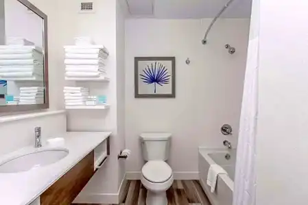 Hampton Inn and Suites Panama City Beach/Beachfront - 45