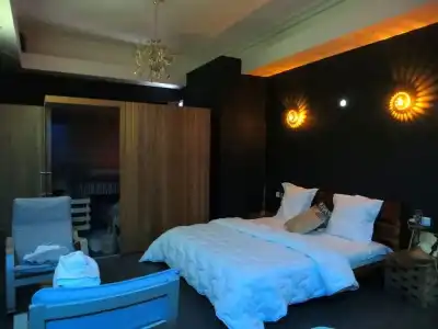 Diane Luxury - 4