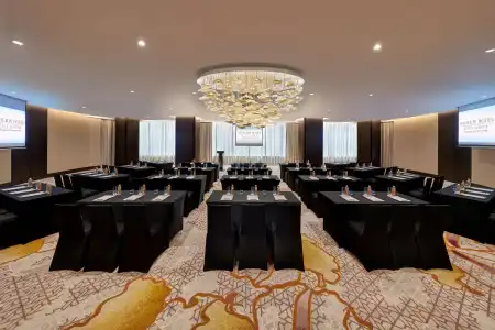 Pavilion Kuala Lumpur Managed by Banyan Tree - 12