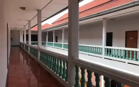 Grand Mansion - 7