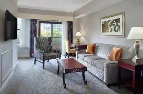 Omni Shoreham - 68