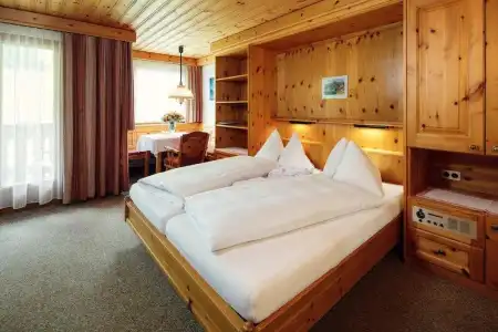 Wellnesshote Engadin - 1