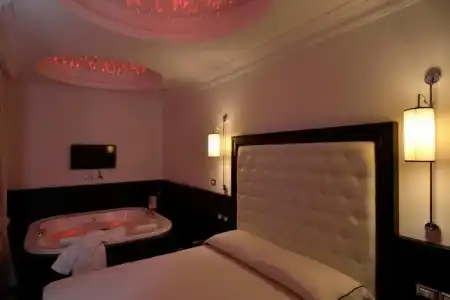 Vaticano Royal Suite - 98