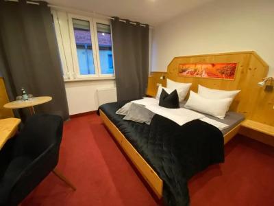 Wilder Mann Ristorante Pizzeria Lo Scoglio - 35