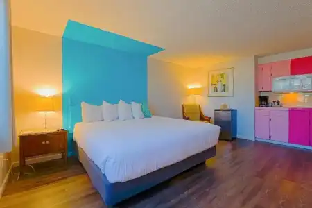 Coast River Inn by OYO Seaside - 135