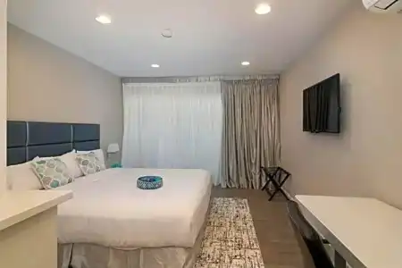 The Sands of La Jolla - 40