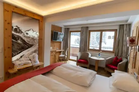 Gletscher & Spa Neuhintertux - 75