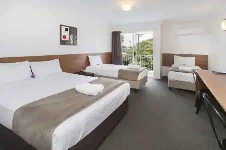 Sunshine Beach Resort - 19