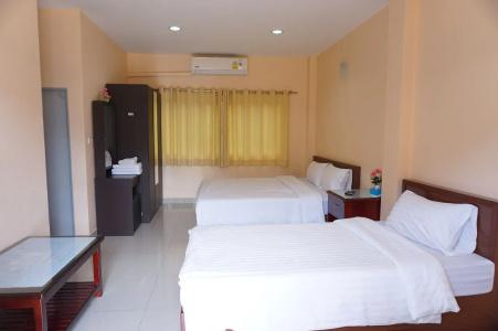 Jirasin Ranong Apartment - 1