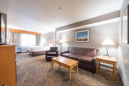 Best Western Plus GranTree Inn - 105