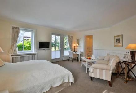 & Restaurant Jörg Müller - 71