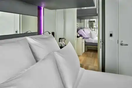Yotel Singapore Orchard Road - 1