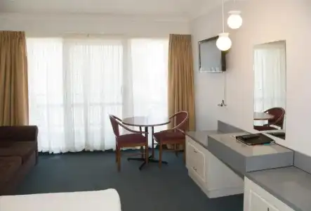 Port Aloha Motel - 43
