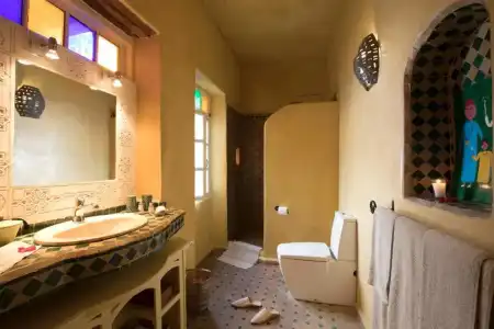 Riad  Emotion - 62