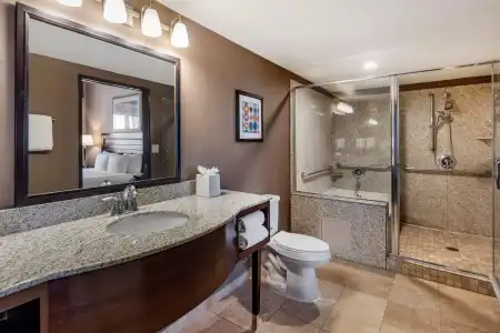Best Western Plus Las Vegas South Henderson - 39